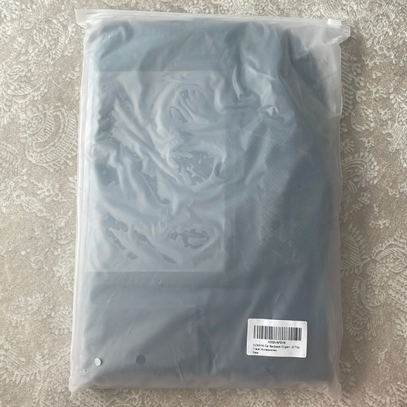 Brand New Set of Two Car Backseat Organizers Tablet Holder Storage Pockets Kids - Picture 4 of 11